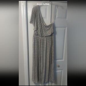 Maeve women's one sleeve romper size medium